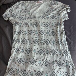 Gray Mint Green Aztec V-Neck Short Sleeve Tee